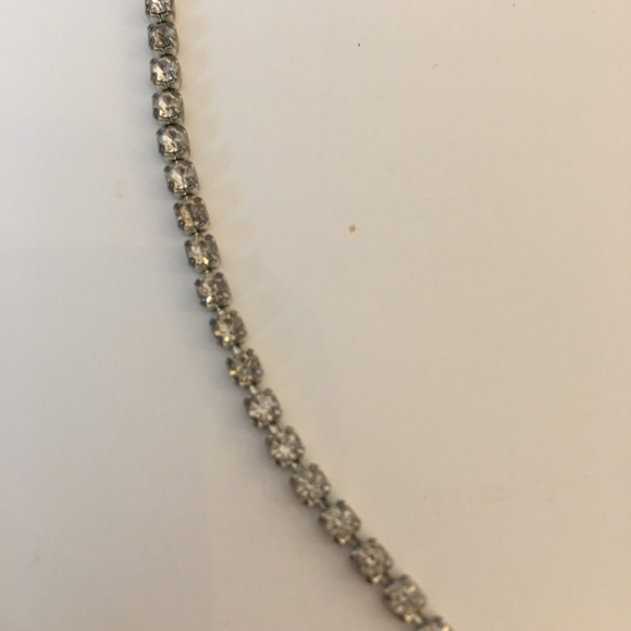 Beautiful diamond-like necklace - Picture 2 of 2
